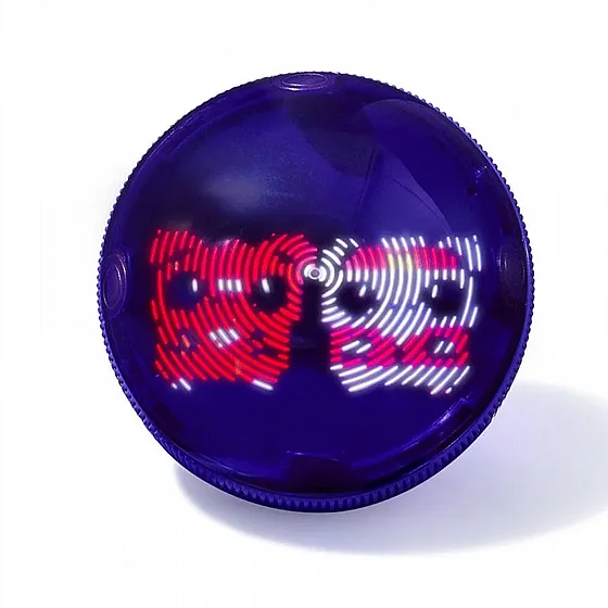 ����� ����